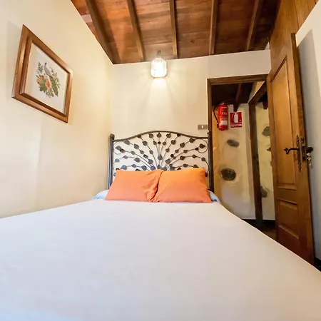Charming House In With Mountain View Holiday home *